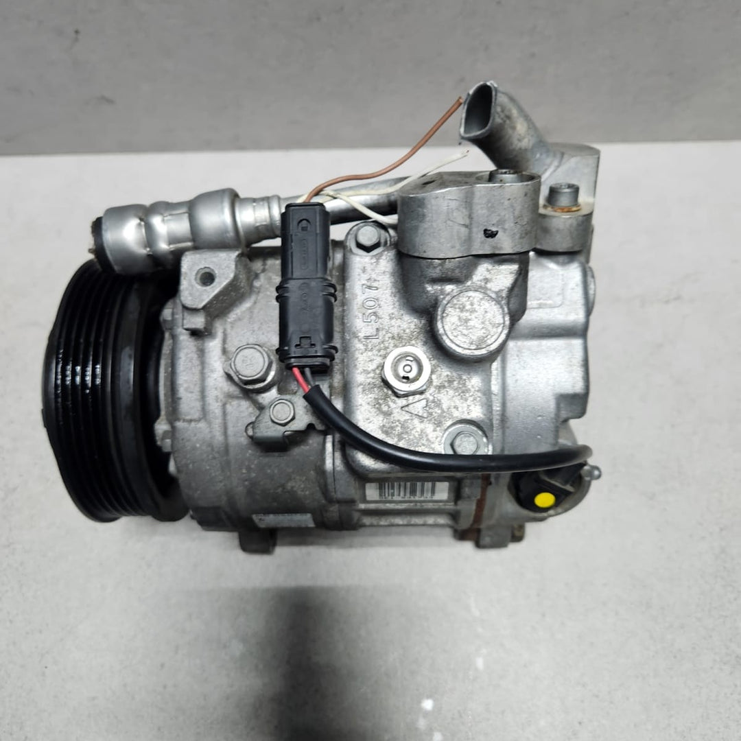 2015-2018 BMW X3 Air Conditioning Compressor 9216467 X3 F25