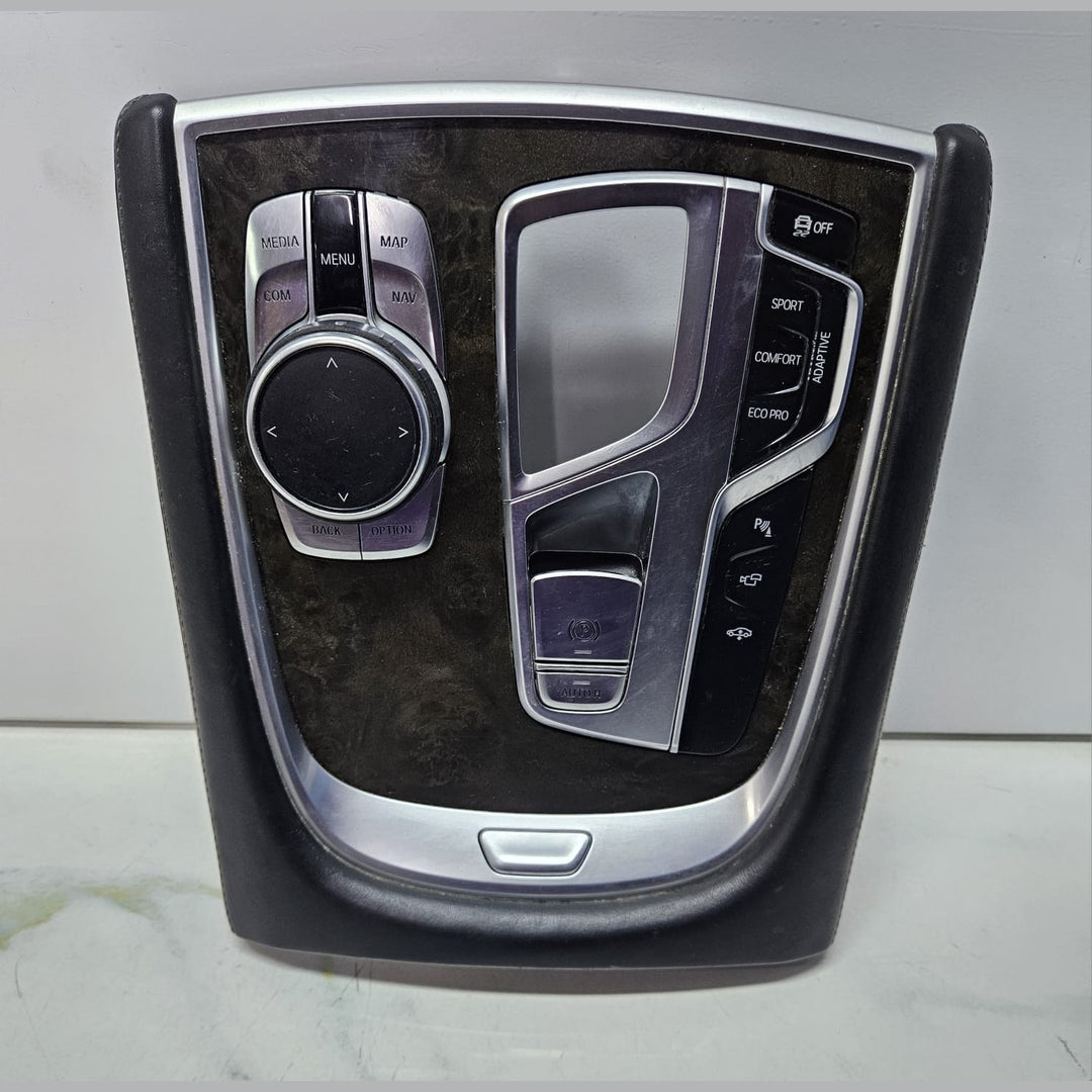 2016-22 BMW 740i G11 G12 Center Console Trim Panel With iDrive control 9348742 used