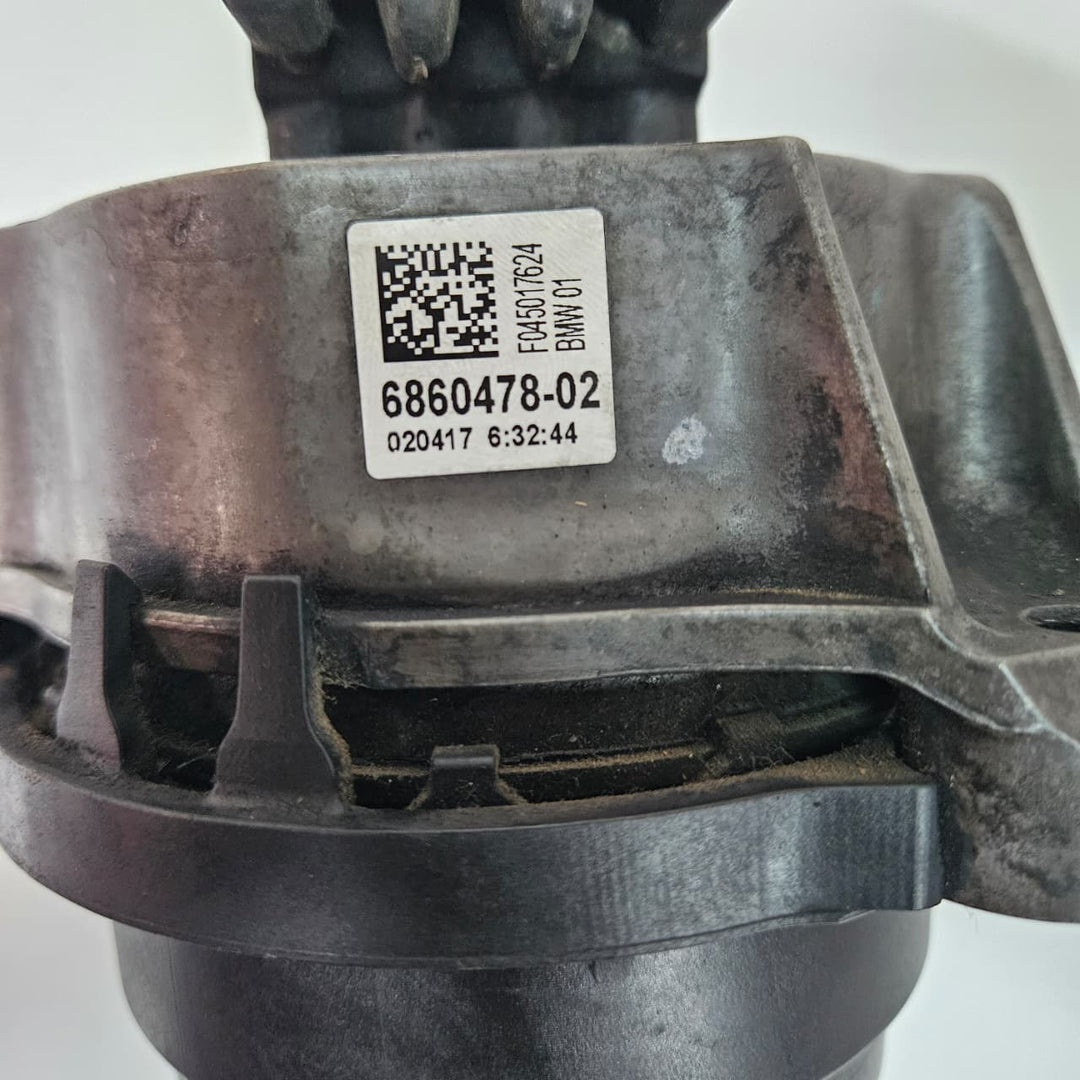 BMW 5 Series G30 G31 G38 530d Engine Mount Bracket Right 6860478 USED