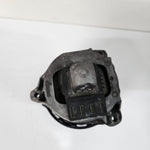 Bild in die Galerieansicht laden, BMW 5 Series G30 G31 G38 530d Engine Mount Bracket Right 6860478 USED