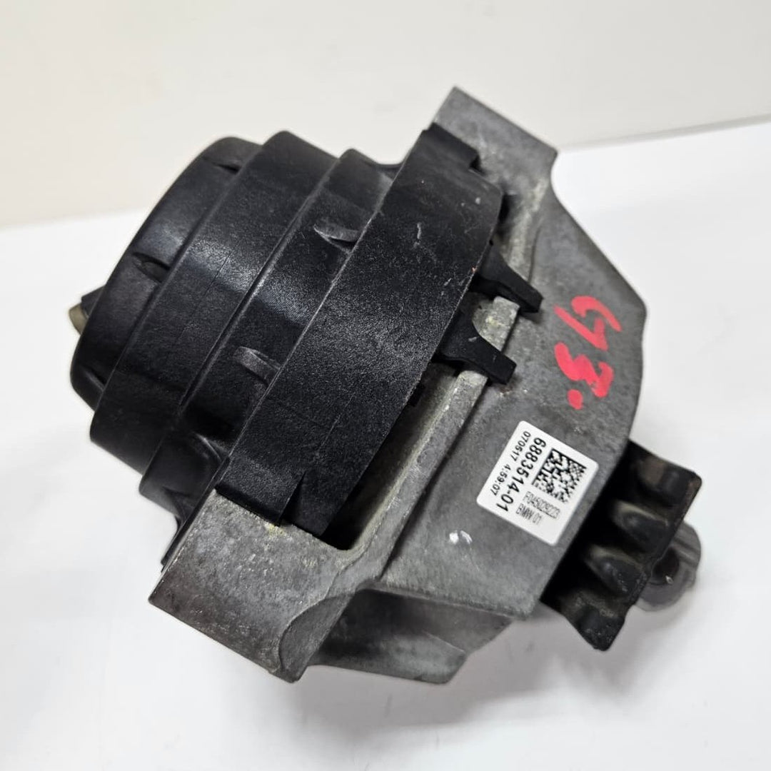 BMW 5 Series G30 Right Side Engine Mount 6883514 2016-2022