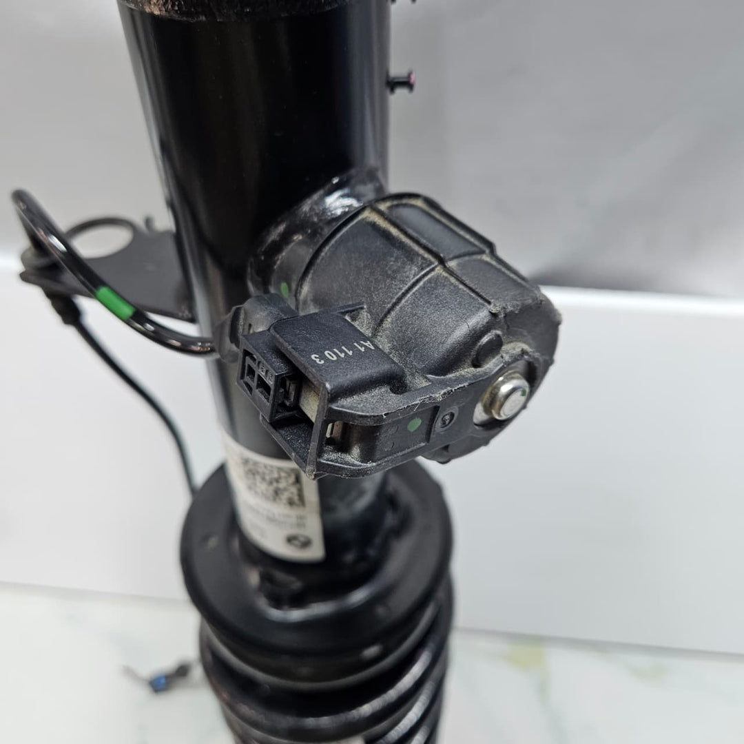 2023-2024 BMW XM G09 Front Left Shock Absorber 5A3AE91 USED