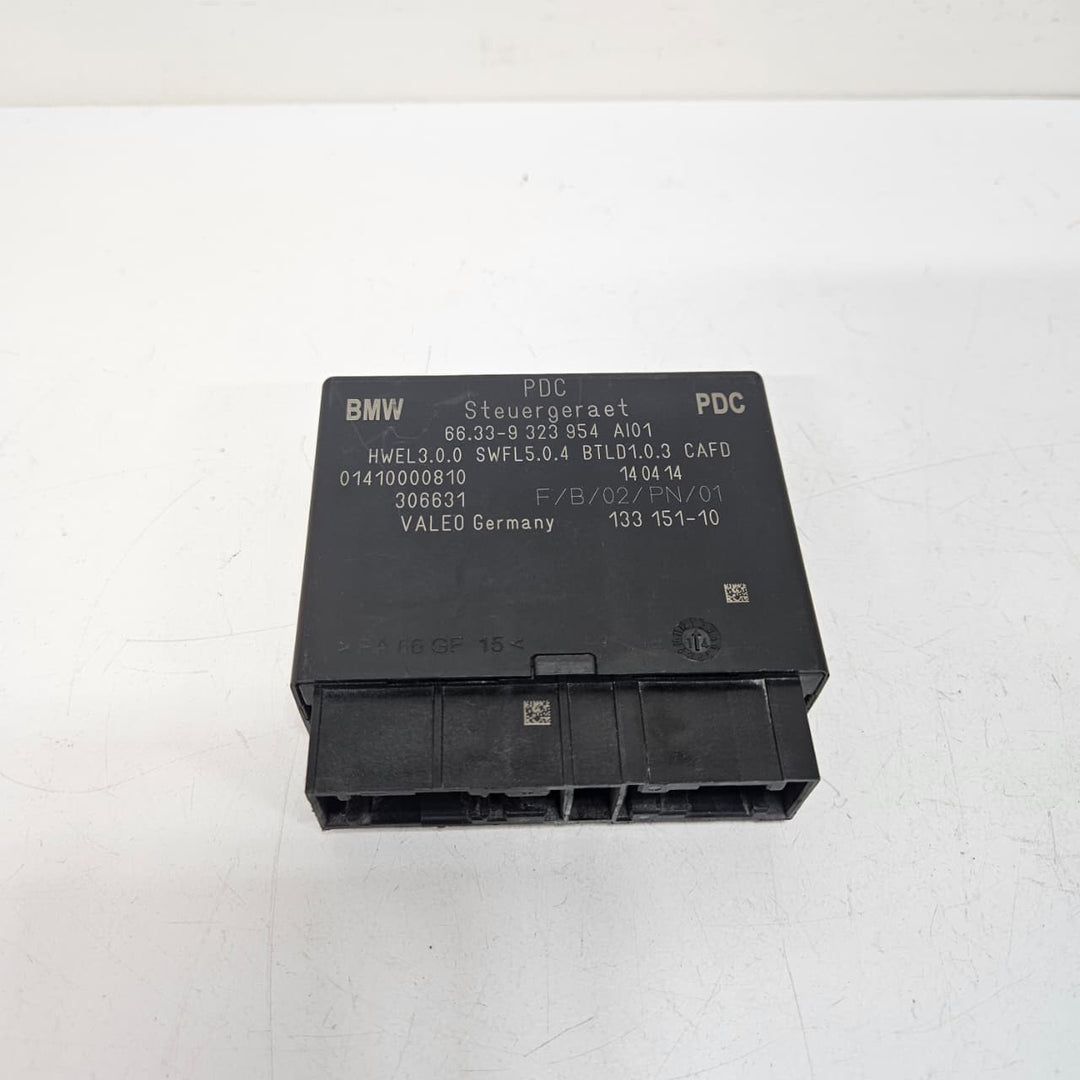 2013-2014 BMW 5 7 Series F10 F11 528i Pdc Control Module 9323954