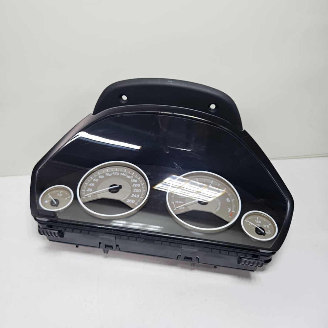 2014-2016 BMW F30 F32 F33 F36 328i Speedometer Instrument Cluster 9232895