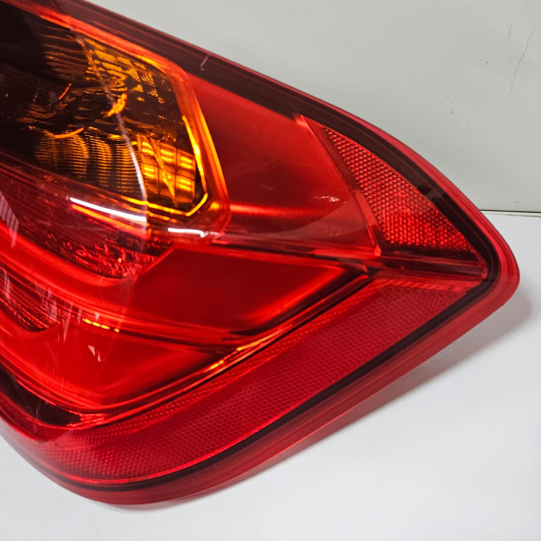 OEM BMW 3 Series F30 Taillight Right Outer Right Rear 7372784
