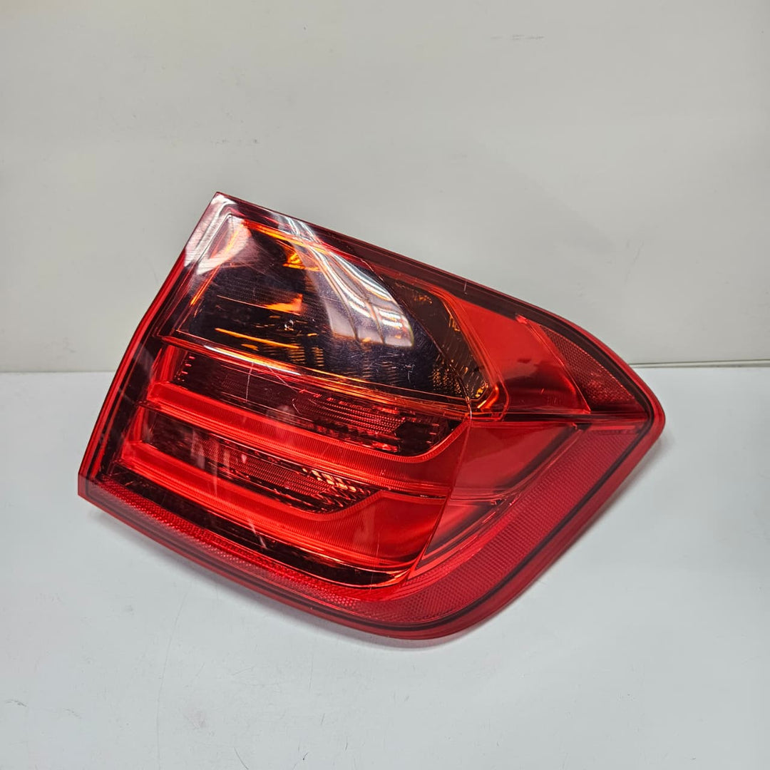 OEM BMW 3 Series F30 Taillight Right Outer Right Rear 7372784