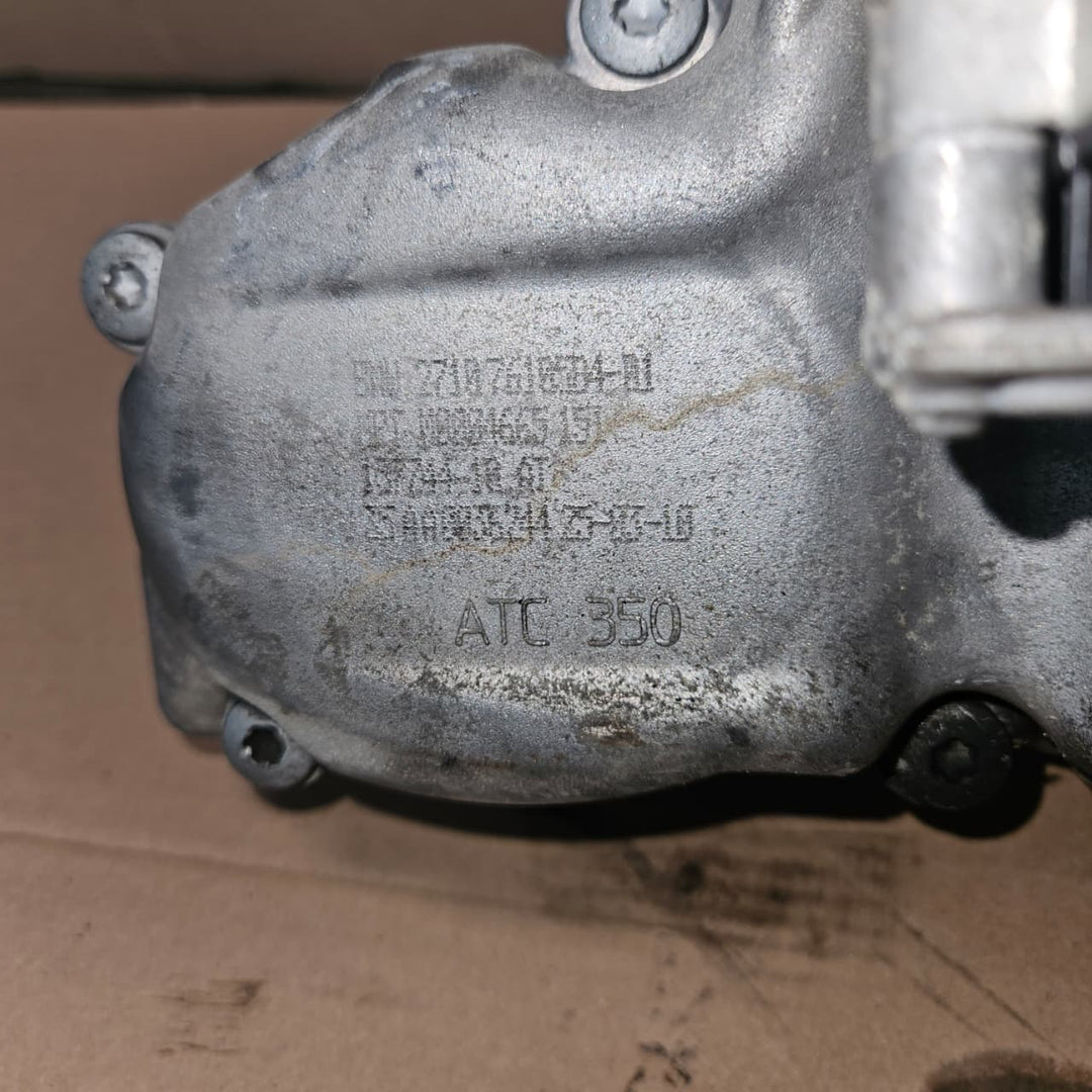 2010-2015 BMW X1 E84 Transfer Case ATC 7610584 OEM USED