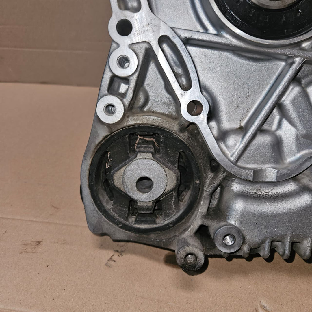 2010-2015 BMW X1 E84 Transfer Case ATC 7610584 OEM USED