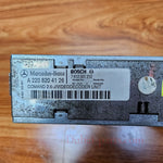 Load image into Gallery viewer, 1999-2005 Mercedes-Benz S500 Video Decoder Control Module A2208204126 S-Class W220 OEM