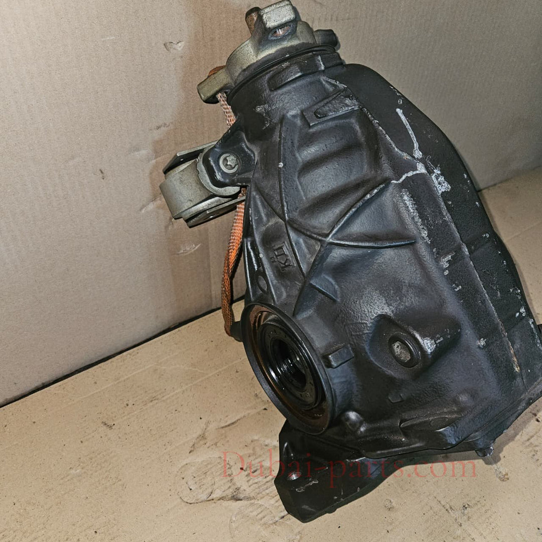 Mercedes-Benz CLS Rear Differential 2183502800 W218 CLS C-Class 2.82 ratio
