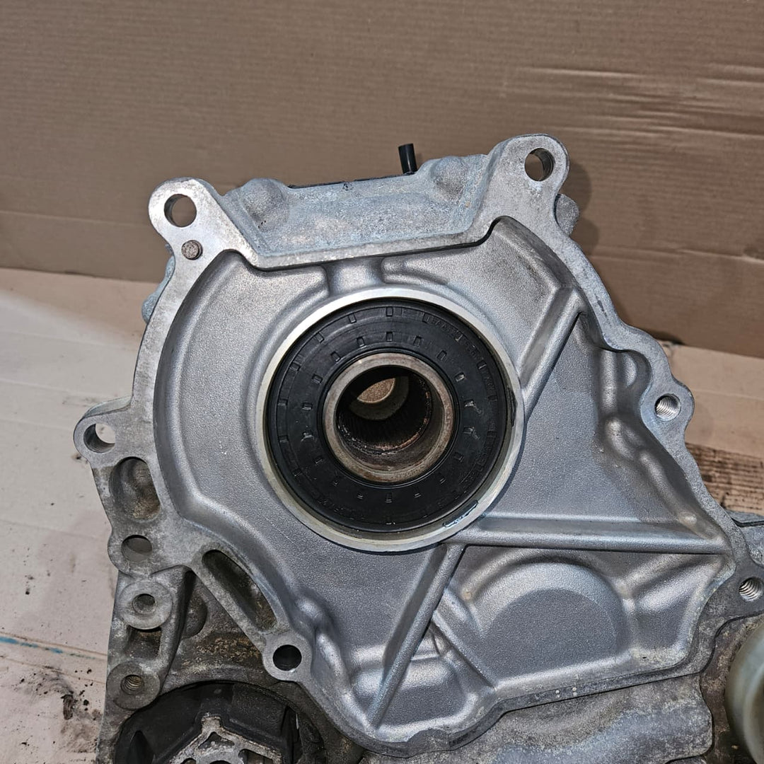 2014-2015 BMW 428i F10 F11 F20 F30 Transfer Case ATC35L 8623346 OEM USED