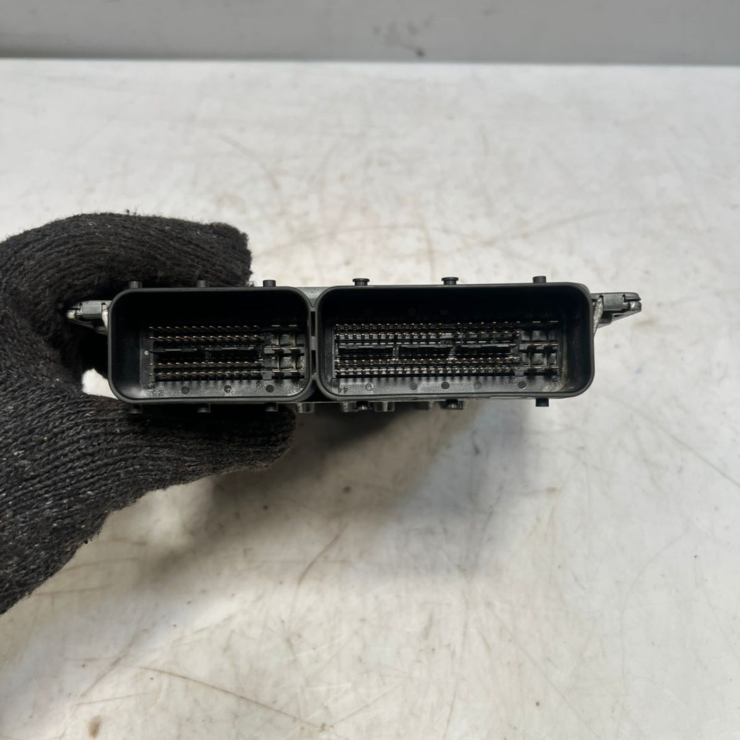 BMW E60 E61 E90 E91 N52 B30A MANUAL 2.5L 3.0L Engine ECU Computer DME MSV70 (7561684) – OEM