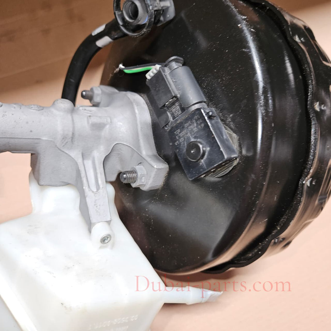 Mercedes-Benz C-Class Brake Booster A2044302230 W204 C-Class OEM