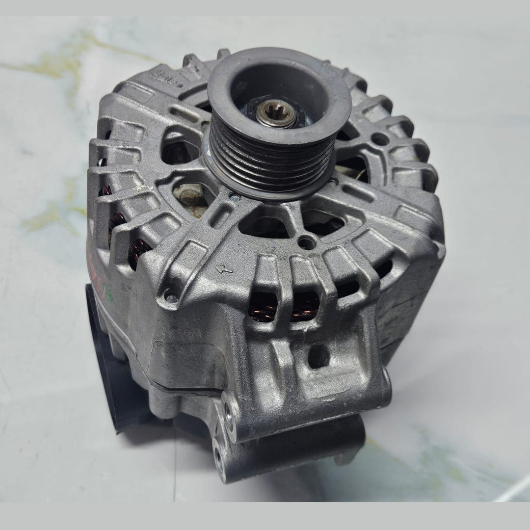 2016-2019 BMW 750i X5, M850i, M550i G14 N63 Engine Alternator Generator 8611280 used