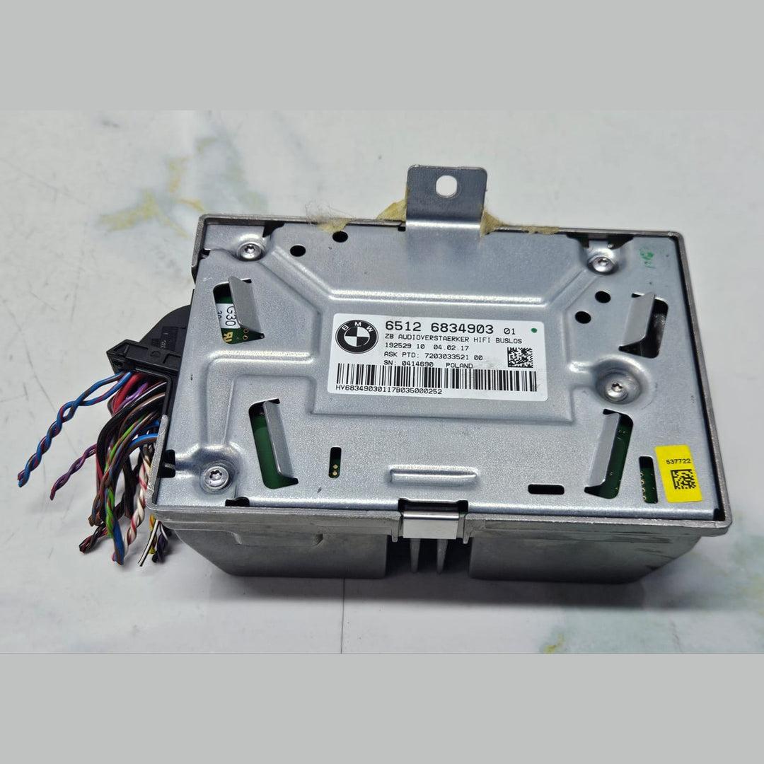 2017-2018 BMW 530i G30 Hifi Audio System Amplifier 6834903 OEM USED