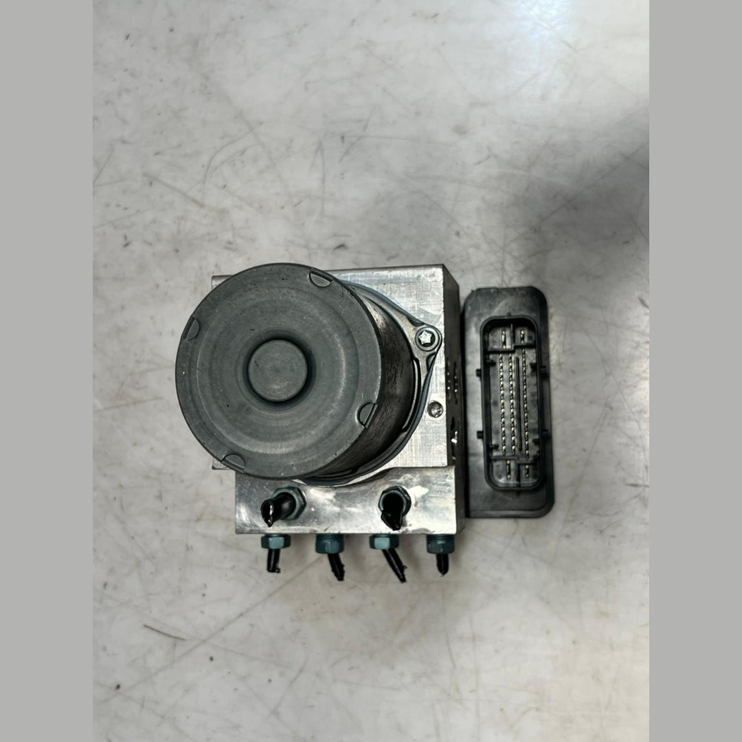 2010–2016 BMW 535i F07 xDrive DSC ABS Pump Control Module (6853400) – OEM