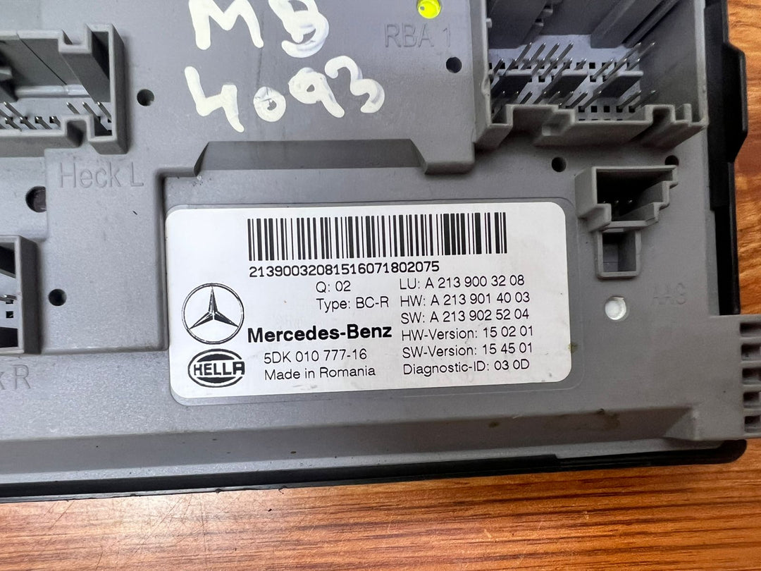 2016-2023 Mercedes-Benz E200 Signal Acquisition Module A2139003208 W213 OEM