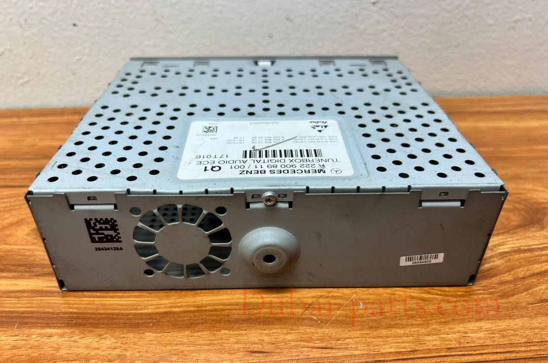 Mercedes-Benz GLC Digital Audio Tuner Box A2229008911 W253 X253 C253 OEM