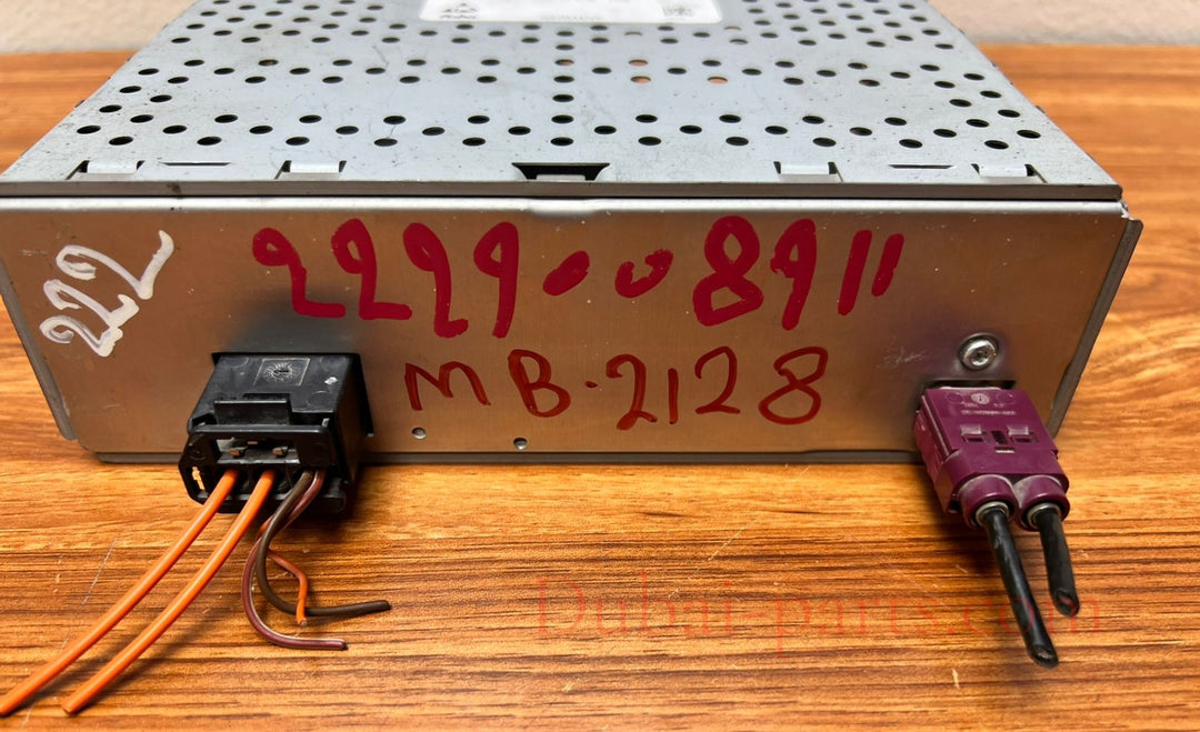 Mercedes-Benz GLC Digital Audio Tuner Box A2229008911 W253 X253 C253 OEM