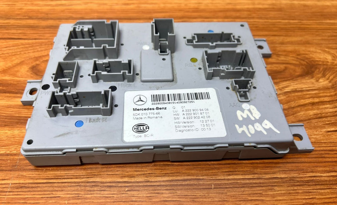 Mercedes-Benz S-Class Rear SAM Body Control Module A2229009408 W222 OEM