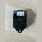 Bild in die Galerieansicht laden, 2009–2012 BMW 750i F01 F02 N63 4.4L V8 Engine Control Module ECU Set (7604075) – OEM