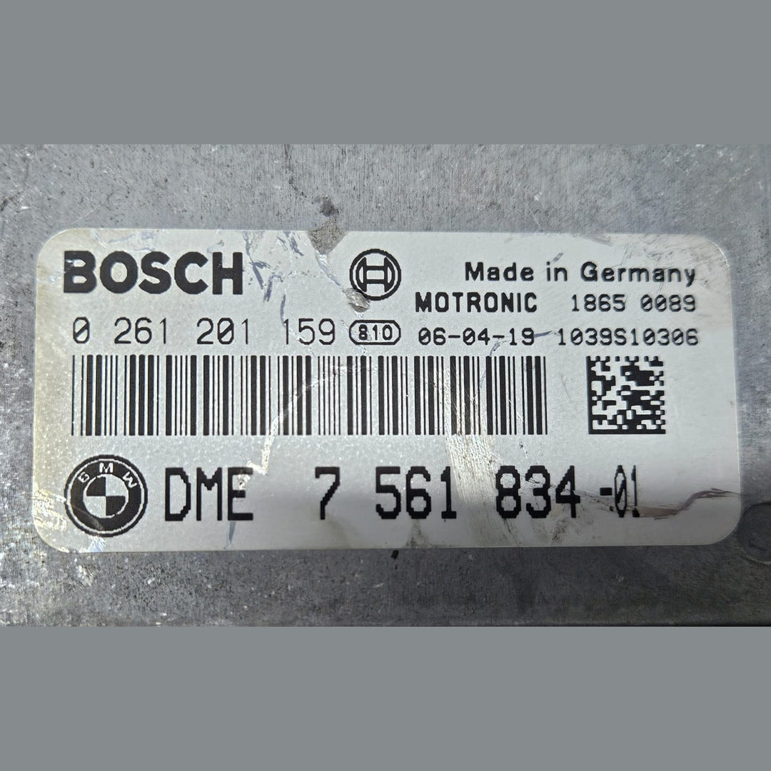2006 BMW E90 320i N46 Engine Control Unit DME ECU ONLY 7561834 OEM USED