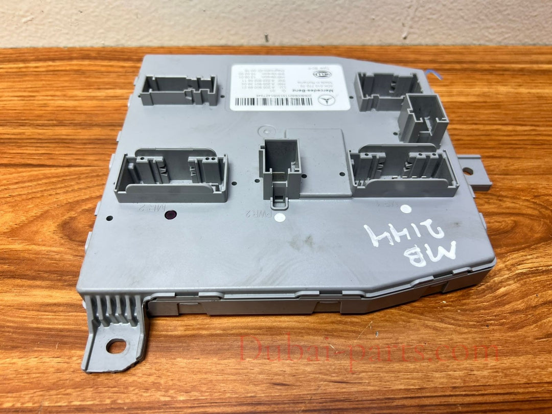 2015-2020 Mercedes-Benz C-Class Front SAM Body Control Unit A2059006921 W205 OEM