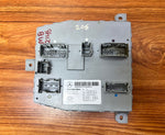 Bild in die Galerieansicht laden, Mercedes-Benz C-Class Front SAM Body Control Module A2059009321 W205 OEM