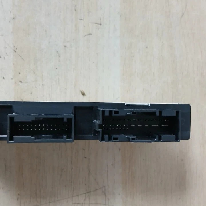 BMW F10 528i N20 Engine Control Unit DME ECU Set With Key (8631725) – OEM 2014