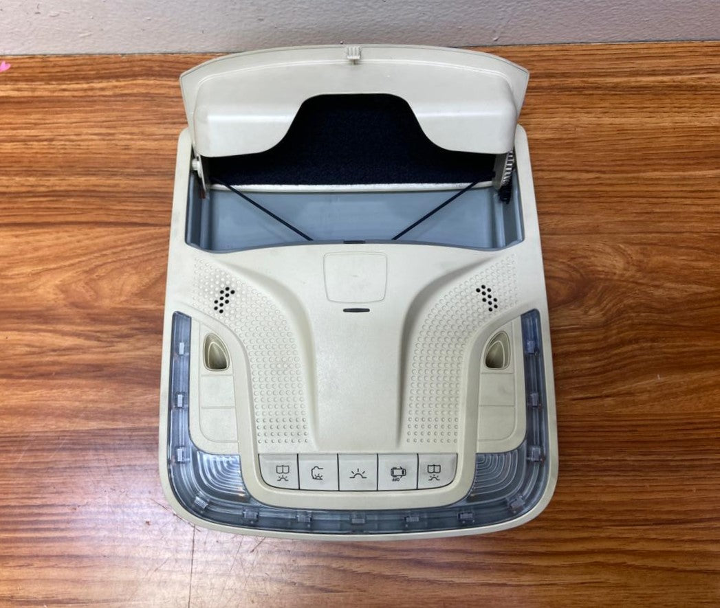 Mercedes-Benz Front Interior Roof Light & Switch A4479000306 V-Class W447 Vito OEM