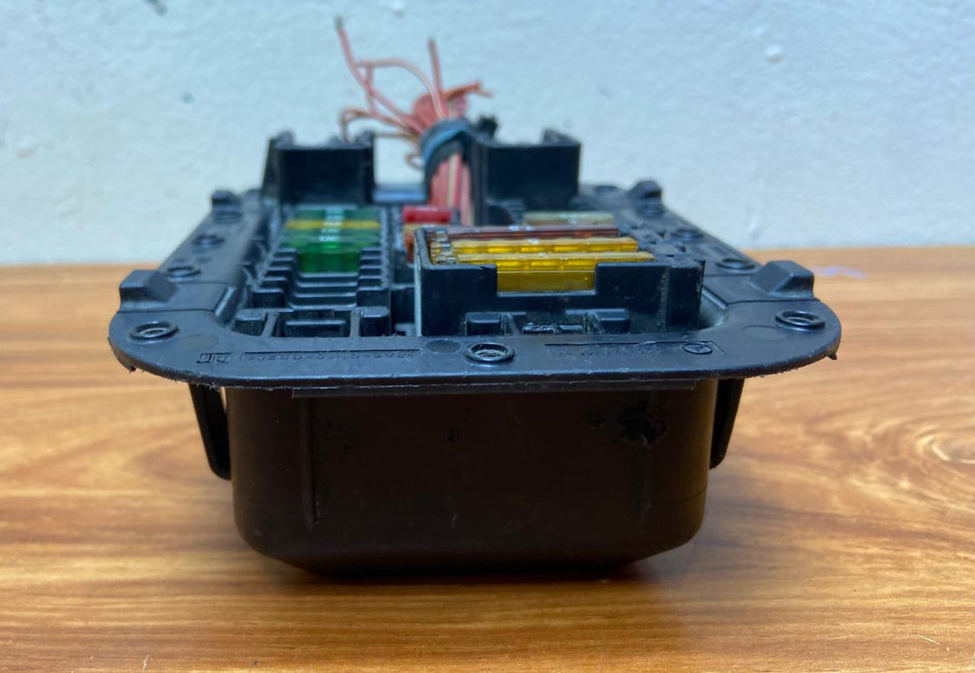 Mercedes-Benz C-Class W205 S-Class W222 Fuse Box A2225403150 OEM