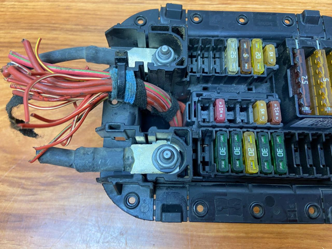 Mercedes-Benz C-Class W205 S-Class W222 Fuse Box A2225403150 OEM