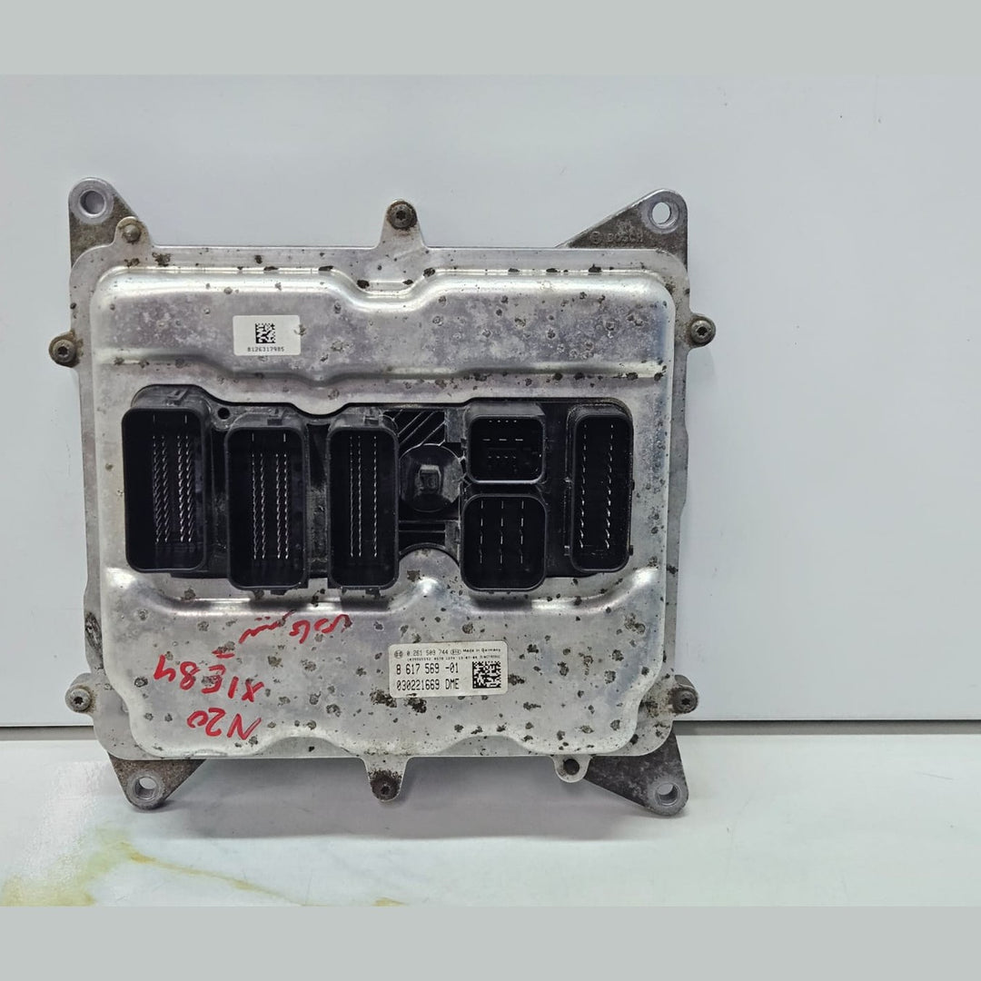 2012-2018 BMW X1 E84 N20 Manual Engine Control Module DME ECU ONLY 8617569 OEM USED