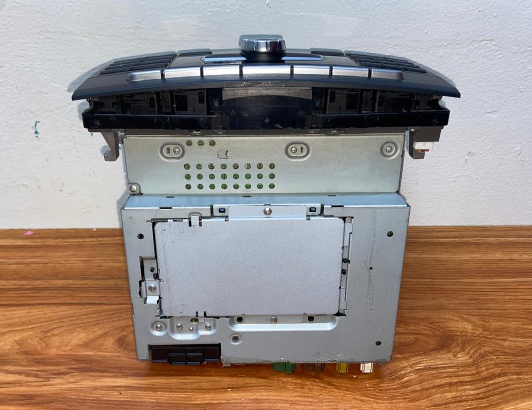 Mercedes-Benz Head Unit CD Player A2129007526 E-Class W212 OEM Radio Audio