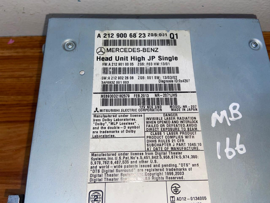Mercedes-Benz Head Unit CD Player A2129006823 E-Class W212 OEM Radio Audio