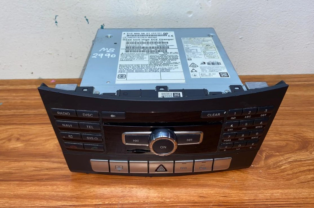 Mercedes-Benz Head Unit CD Player A2129005627 E-Class W212 OEM Radio Audio