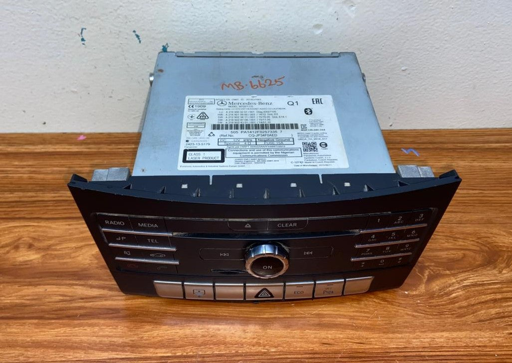 Mercedes-Benz Head Unit CD Player A2189003207 CLS-Class W218 OEM Radio Audio
