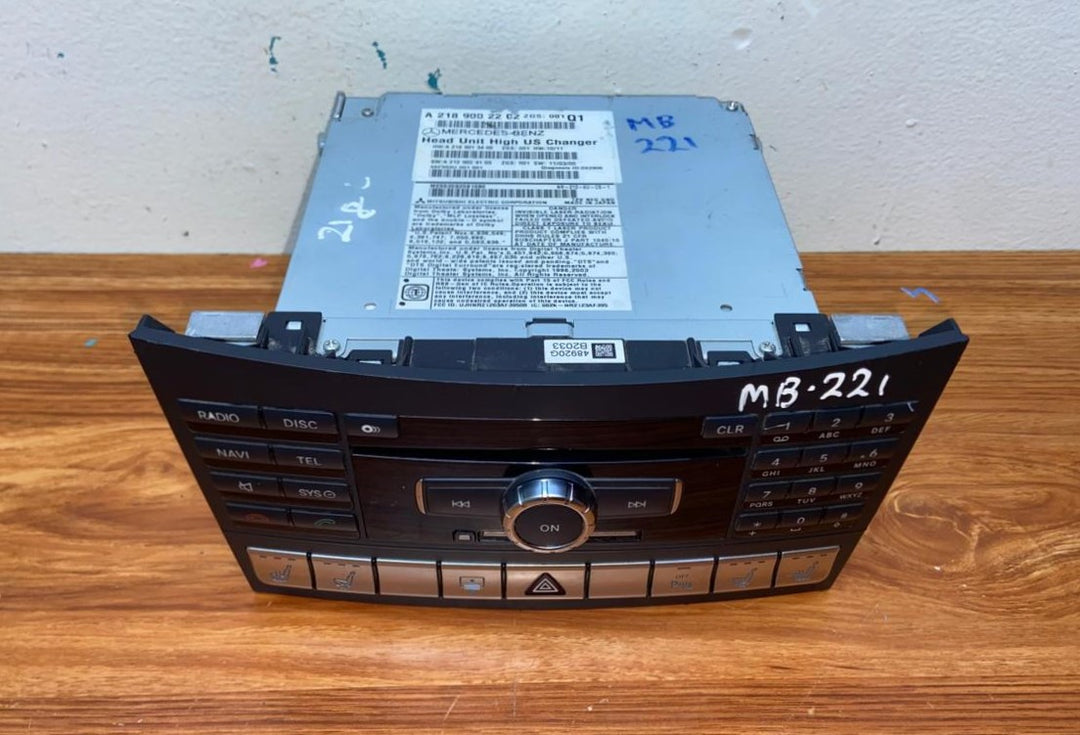 Mercedes-Benz Head Unit CD Player A2189002202 CLS-Class W218 OEM Radio Audio