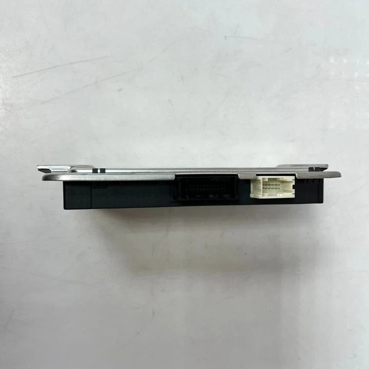 2011–2016 BMW 528i F10 F07 FRM3 Footwell Body Light Control Module (9273629) – OEM