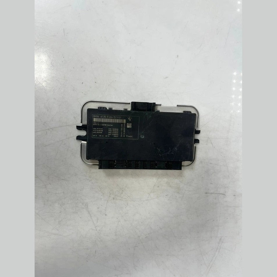 2011–2017 BMW X3 F25 X4 F26 FRM3 Footwell Light Control Module (9286157) – OEM