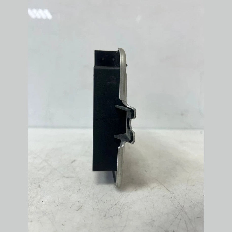 2010–2014 BMW X3 F25 FRM3 Footwell Control Module (9251979) – OEM