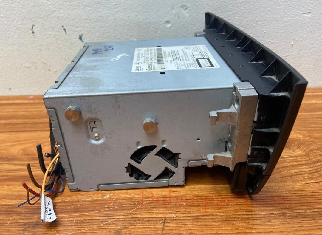 Mercedes-Benz Head Unit CD Player A2049005212 C-Class W204 OEM Radio Audio