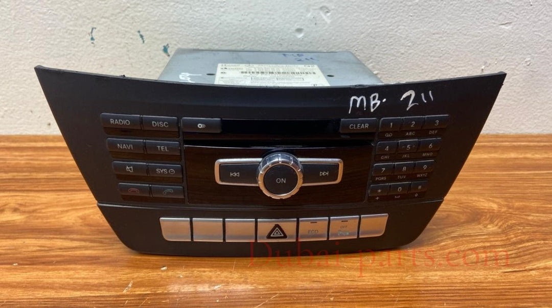 Mercedes-Benz Head Unit CD Player A2049009510 C-Class W204 OEM Radio Audio
