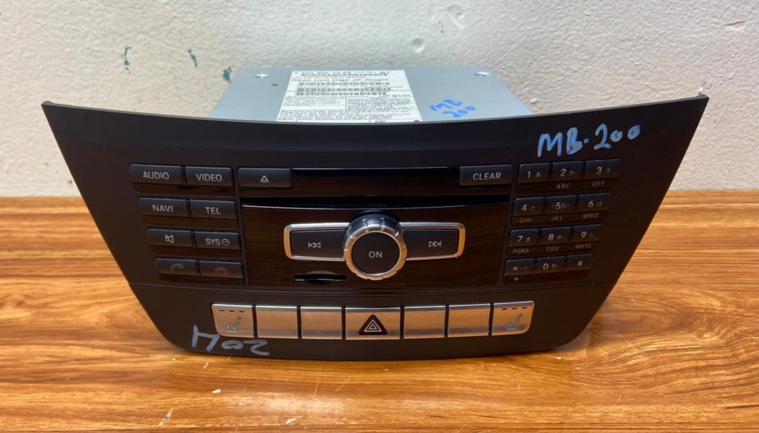 Mercedes-Benz Head Unit CD Player A2049001408 C-Class W204 OEM Radio Audio