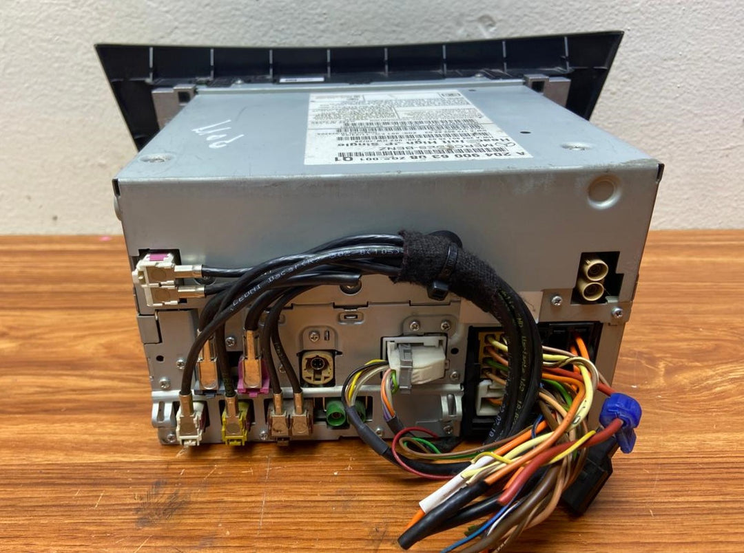 Mercedes-Benz Head Unit CD Player A2049006308 C-Class W204 OEM Radio Audio