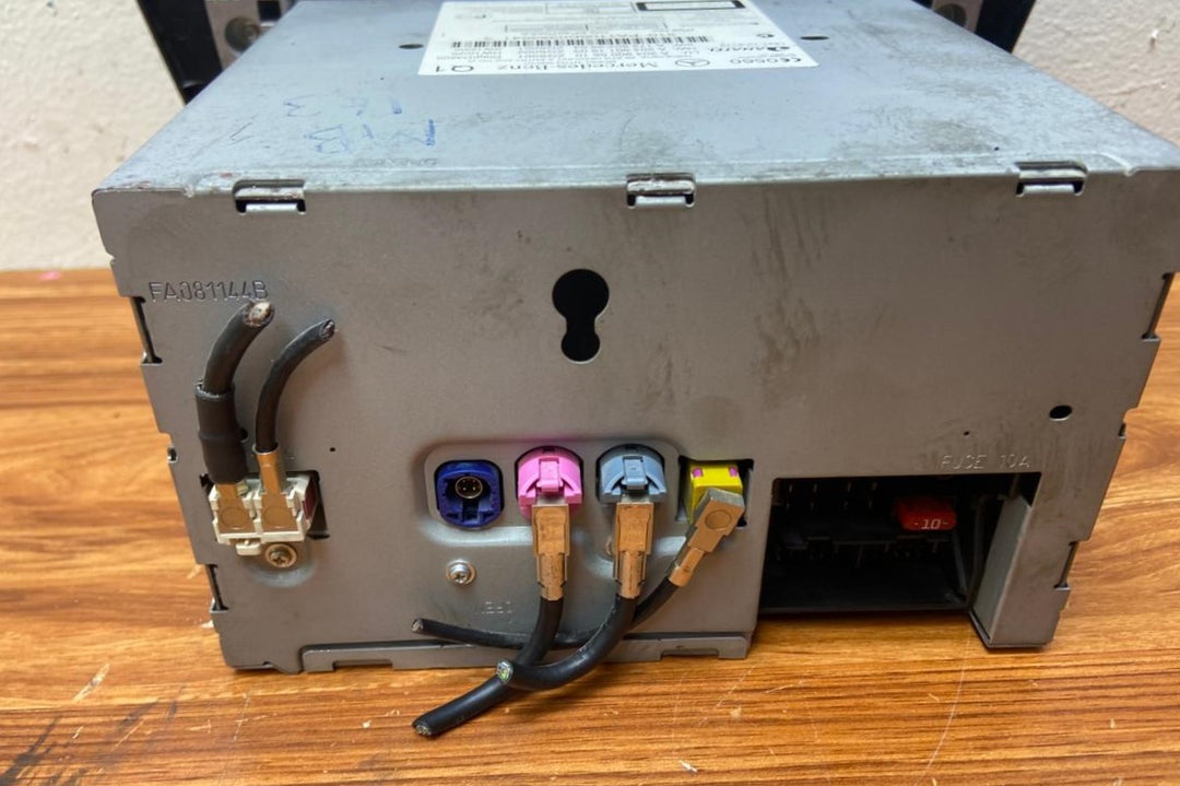 Mercedes-Benz Head Unit CD Player A2049005510 C-Class W204 OEM Radio Audio