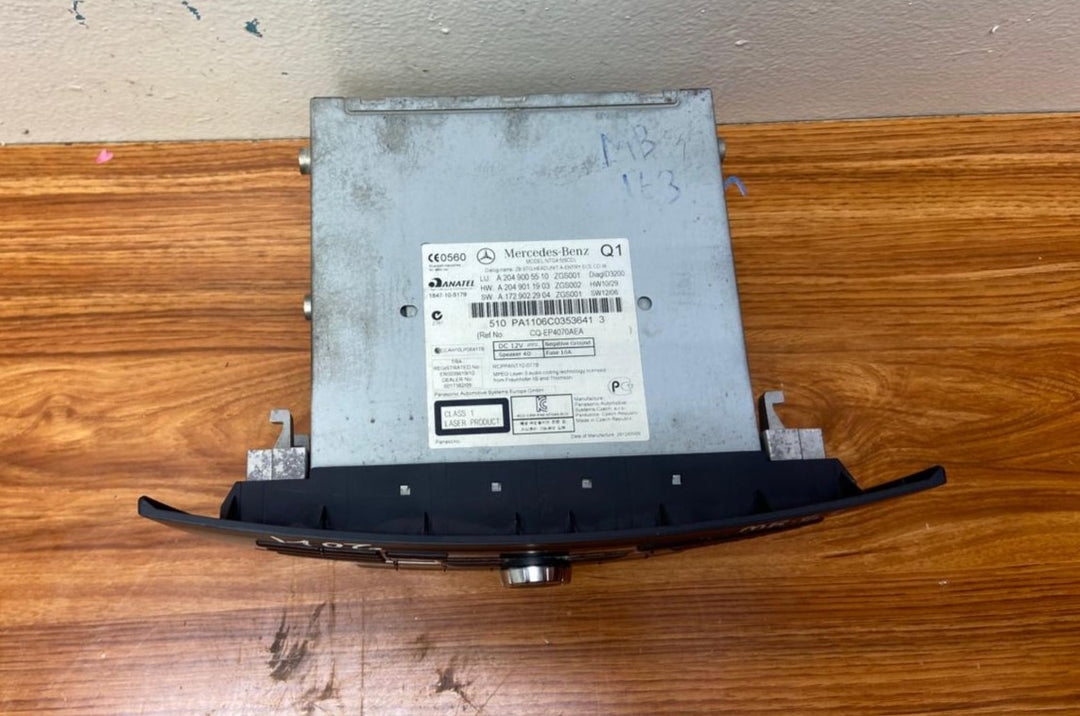 Mercedes-Benz Head Unit CD Player A2049005510 C-Class W204 OEM Radio Audio