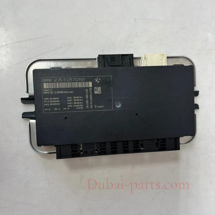 BMW FRM III F01 F02 F04 F07 Xenon Footwell Light Control Module (9225712) – OEM