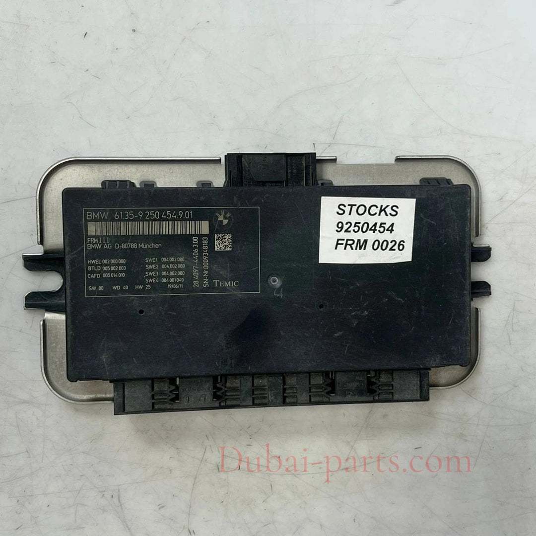 2011–2012 BMW 5 Series F10 F11 FRM3 Footwell Light Control Module (9250454) – OEM