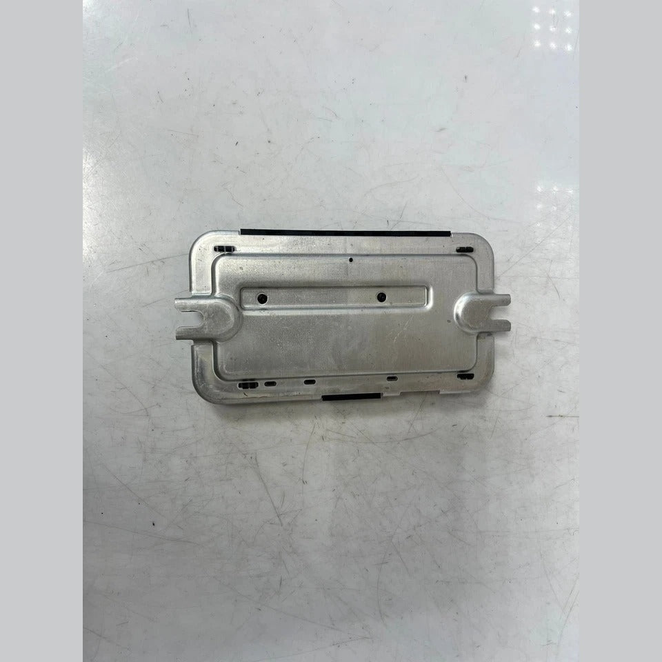 BMW 5 Series F10 F11 FRM3 Footwell Light Control Module (9251975) – OEM